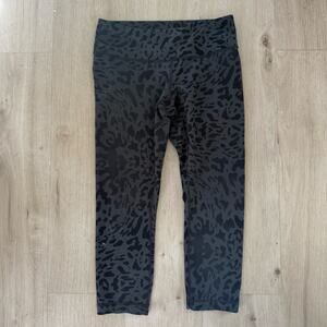 Lululemon Wunder Under Grey Black Animal Cheetah Print Crop Leggings 21" Size 6